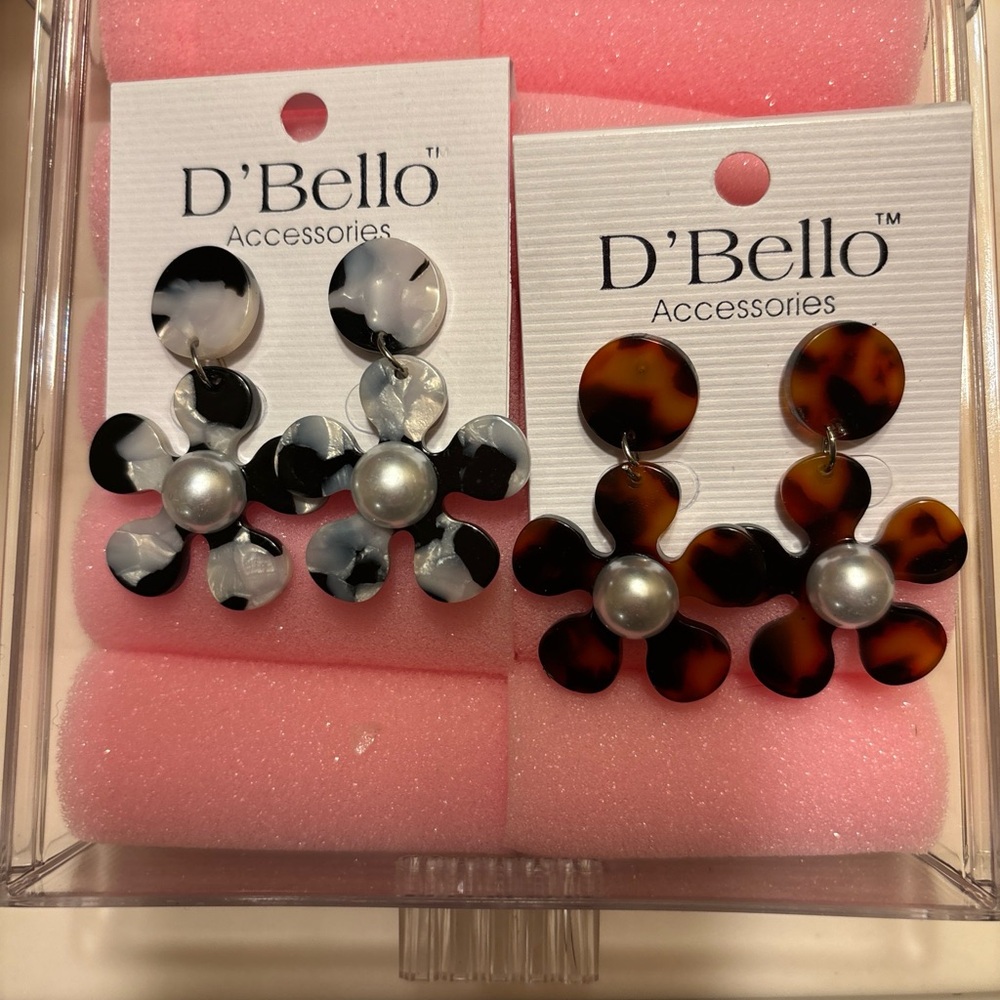 Flower earrings 2 pairs